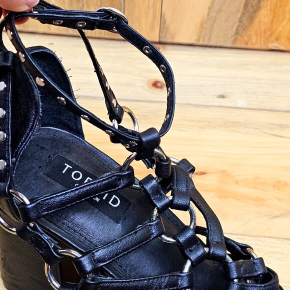 Torrid Black O-ring Studded Strappy Heels Size 9 Wide Width - Picture 4 of 9